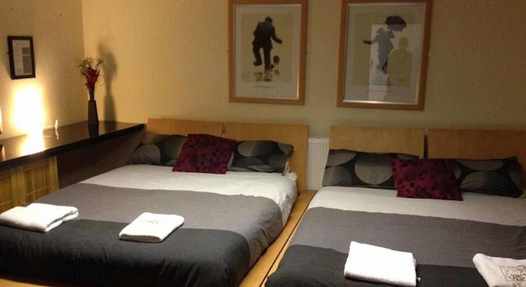 The Kingscliffe Guesthouse Manchester Buitenkant foto